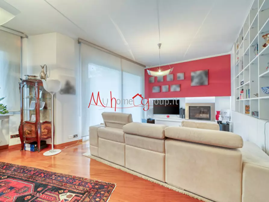 Immagine 4 di Casa trifamiliare in vendita  in Via Rovigo a Padova