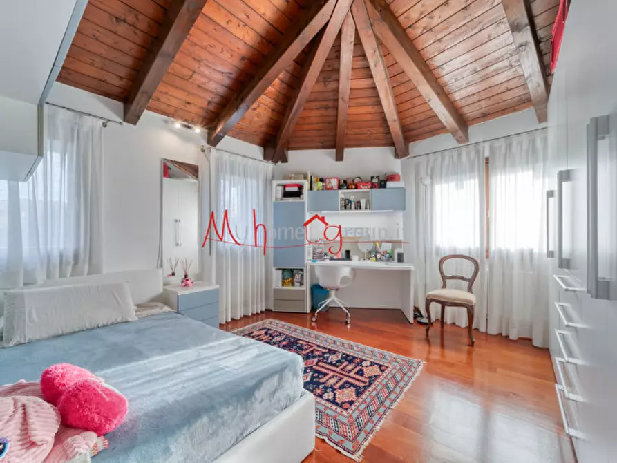 Immagine 15 di Casa trifamiliare in vendita  in Via Rovigo a Padova