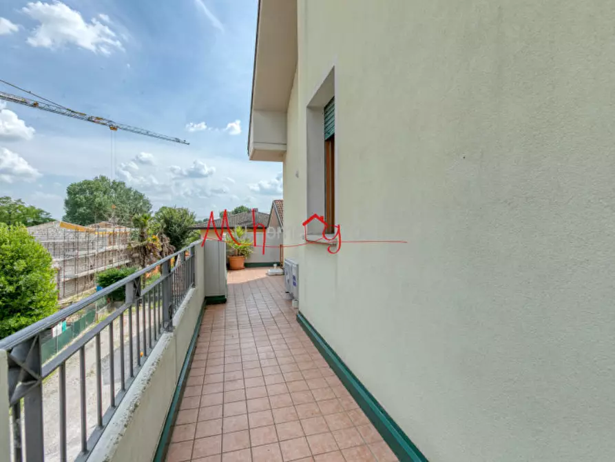 Immagine 10 di Appartamento in vendita  in Via Gemona a Padova