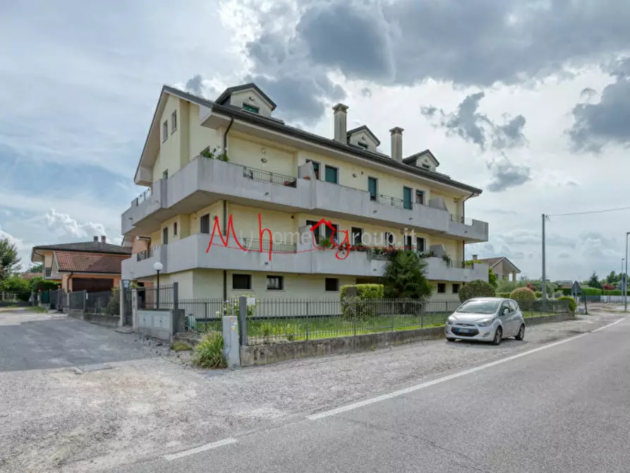 Immagine 29 di Appartamento in vendita  in Via Gemona a Padova