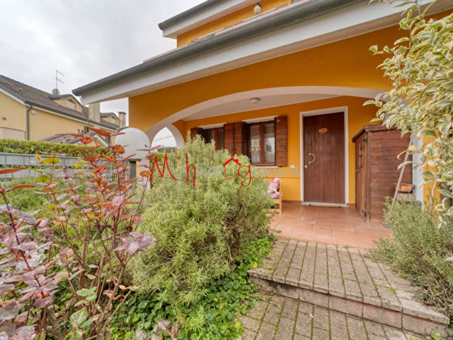 Immagine 1 di Villetta a schiera in vendita  in Via Paolo Borsellino a Padova