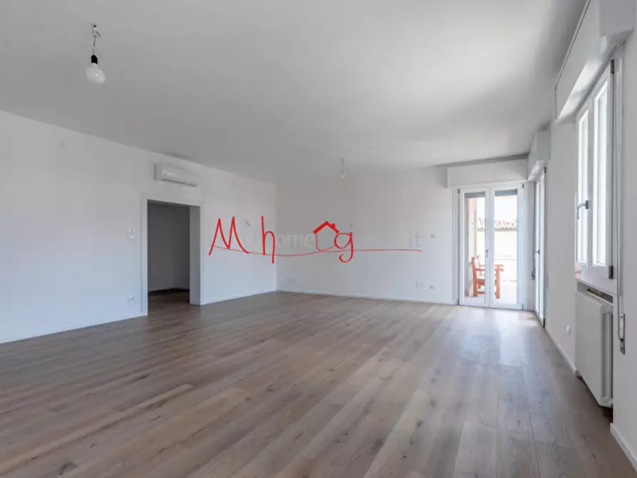 Immagine 1 di Appartamento in vendita  in Via Legnago a Padova