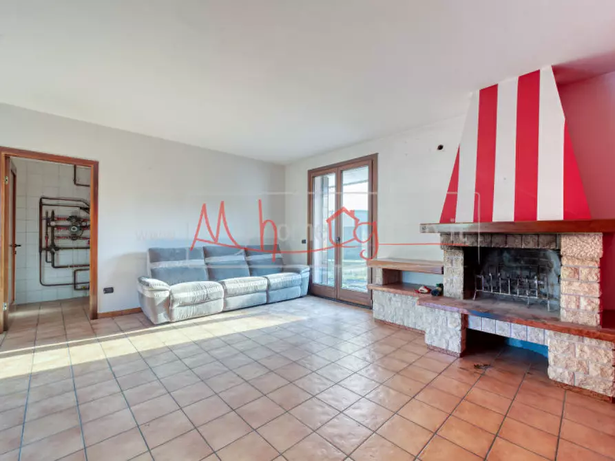 Immagine 6 di Villa in vendita  in via Pioveghetto a Padova