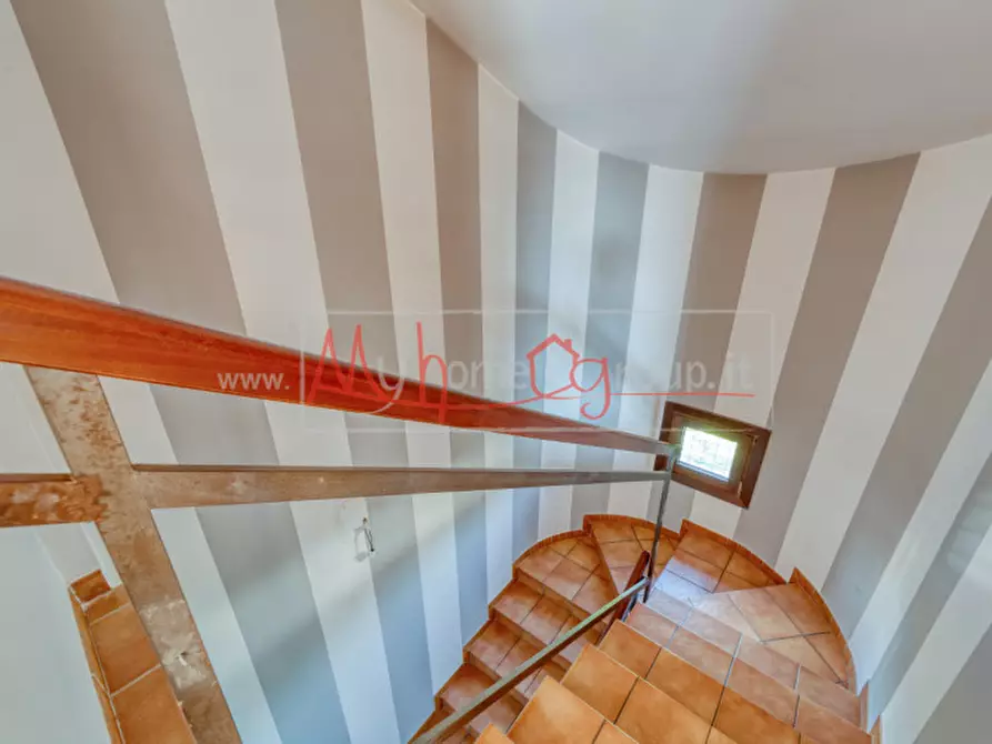 Immagine 21 di Villa in vendita  in via Pioveghetto a Padova