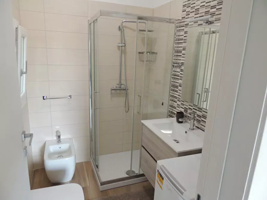 Immagine 6 di Appartamento in affitto  in via Ampere a Padova