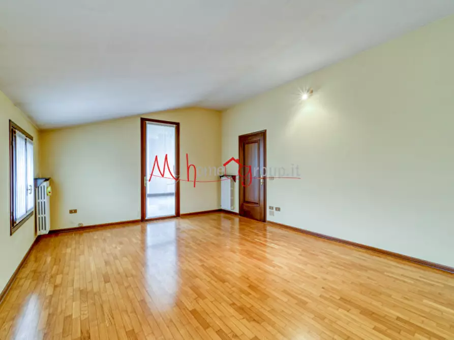 Immagine 10 di Villetta a schiera in vendita  in Via Angelo Secchi a Padova