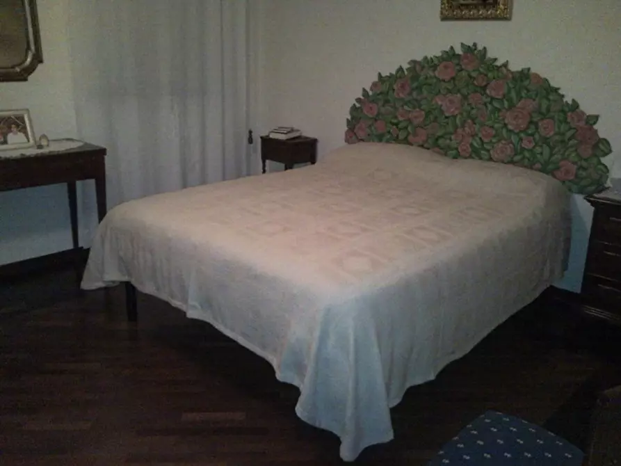 Immagine 8 di Appartamento in vendita  a Senigallia