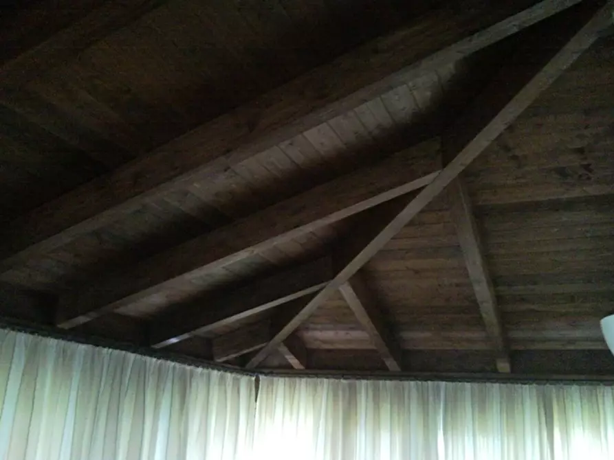 Immagine 17 di Appartamento in vendita  a Senigallia