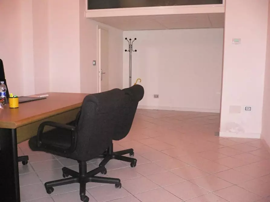 Immagine 2 di Ufficio in affitto  a Padova
