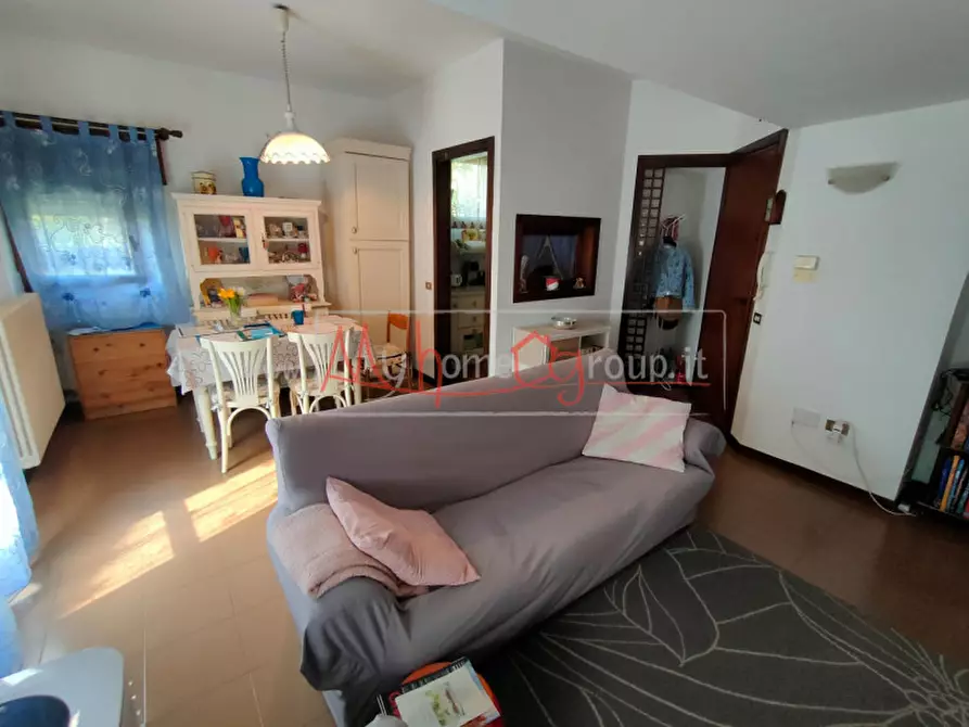 Immagine 5 di Appartamento in vendita  in Via Ventiquattro Maggio a Selvazzano Dentro