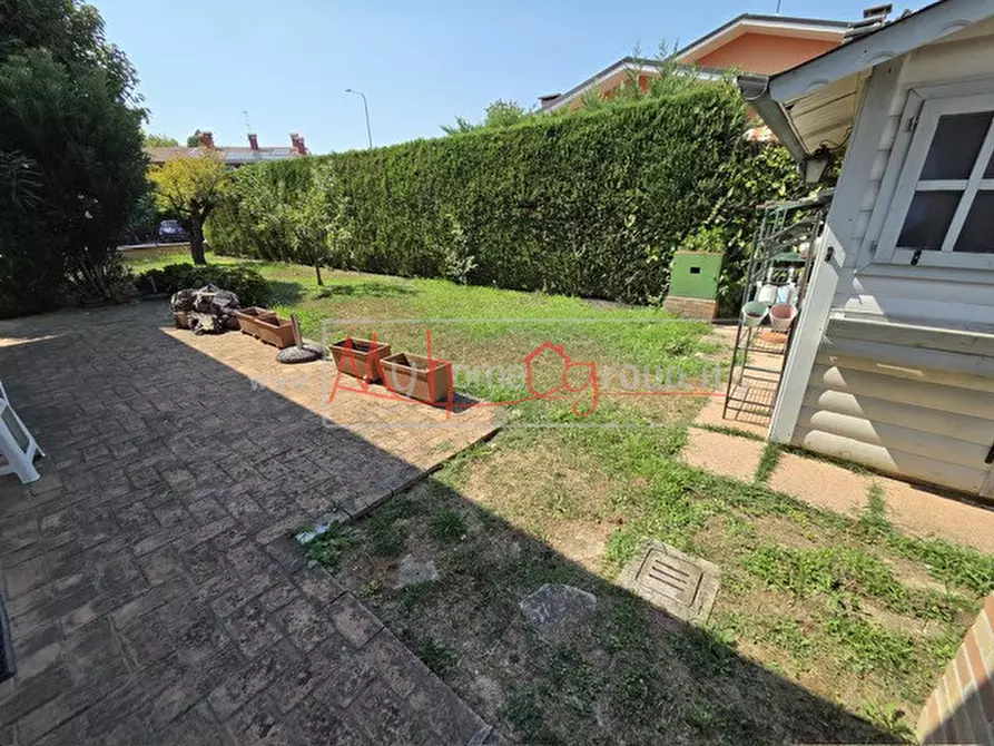 Immagine 4 di Casa bifamiliare in vendita  a Selvazzano Dentro