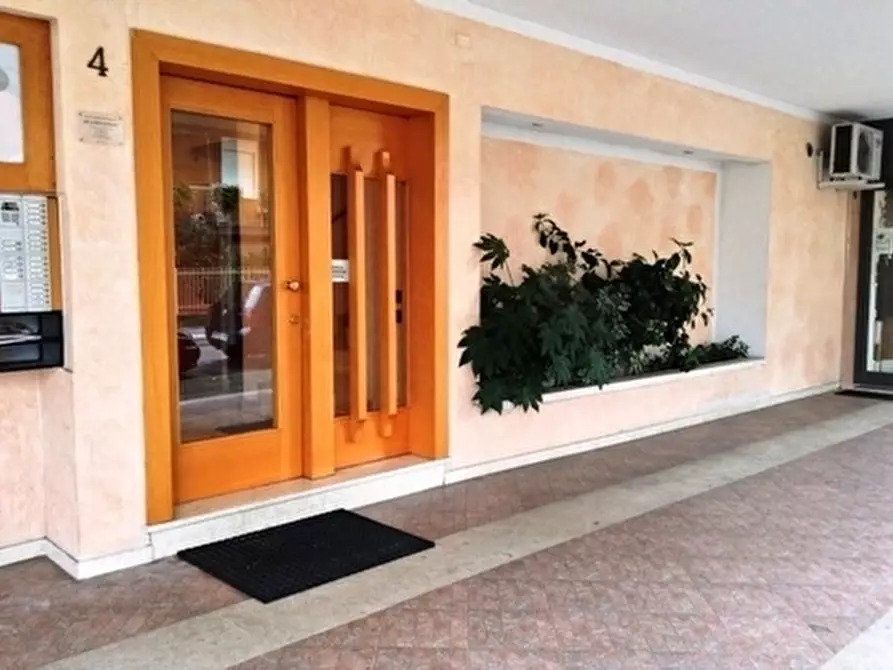 Immagine 2 di Appartamento in vendita  a Selvazzano Dentro
