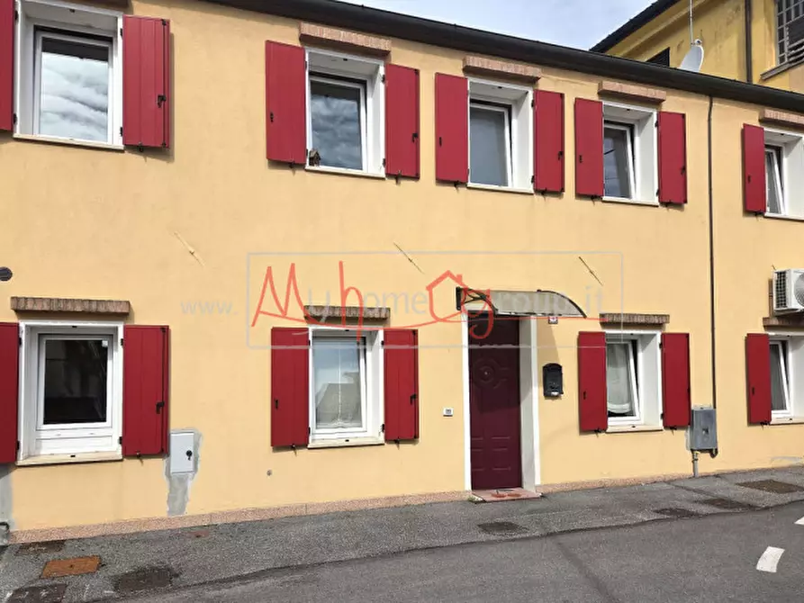 Immagine 4 di Villetta a schiera in vendita  a Selvazzano Dentro