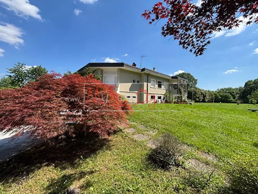 Immagine 1 di Villa in vendita  a Selvazzano Dentro