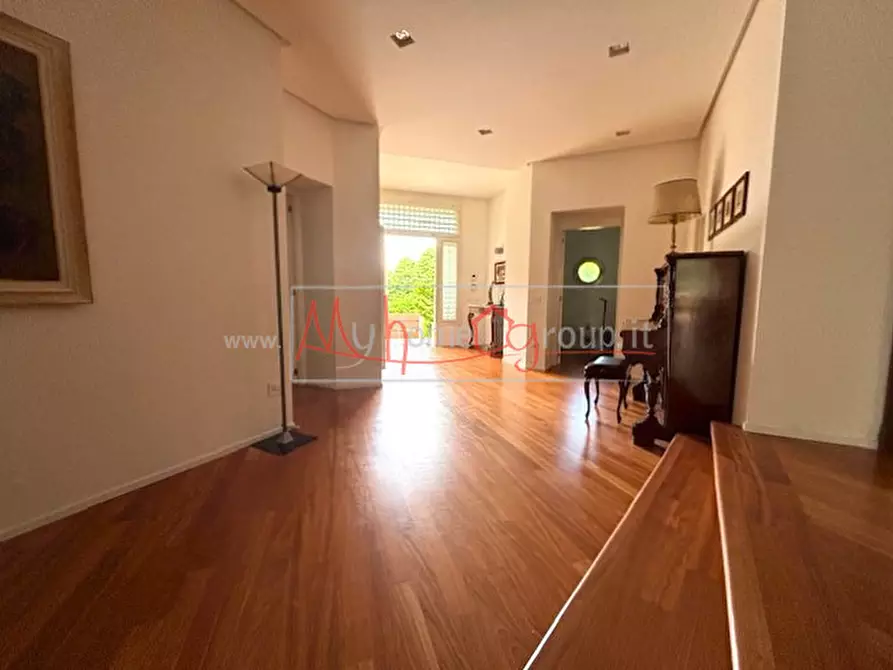 Immagine 13 di Villa in vendita  a Selvazzano Dentro