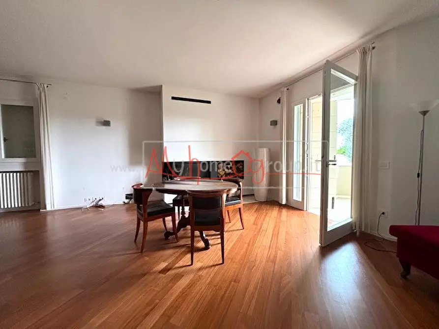 Immagine 13 di Villa in vendita  a Selvazzano Dentro