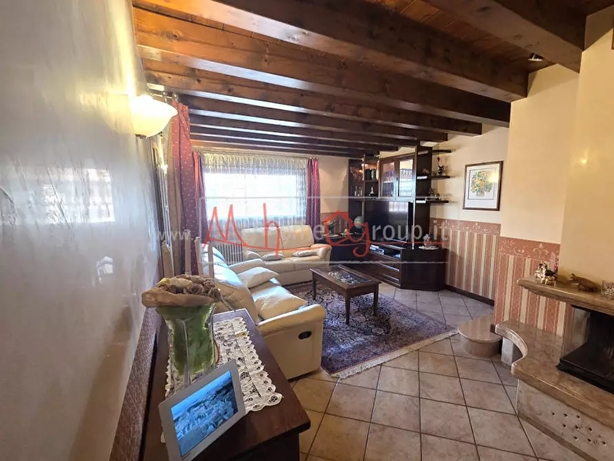 Immagine 10 di Casa indipendente in vendita  in Via Rondinelle a Selvazzano Dentro