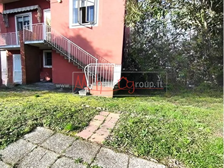 Immagine 1 di Casa bifamiliare in vendita  a Selvazzano Dentro