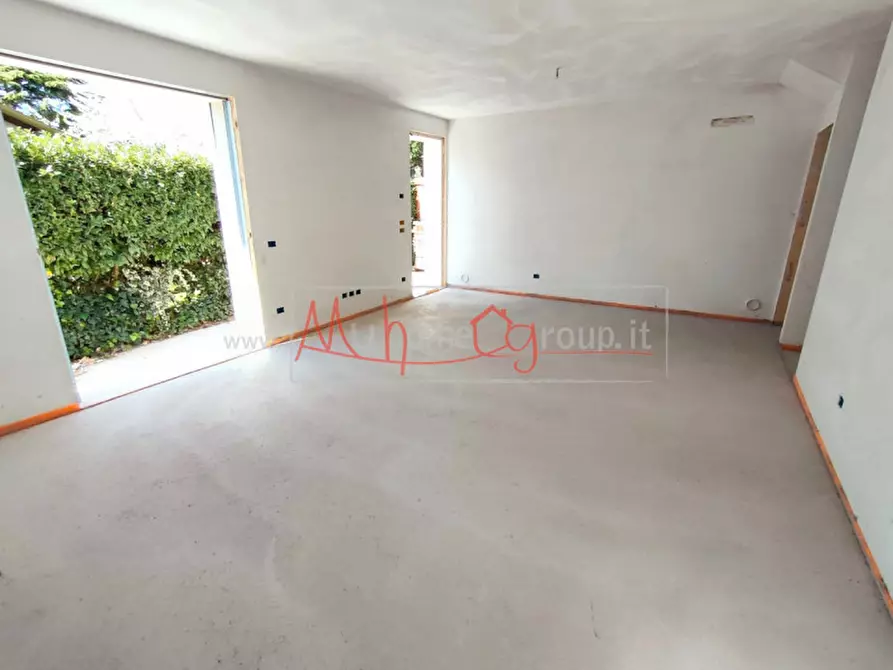 Immagine 1 di Villa in vendita  a Selvazzano Dentro