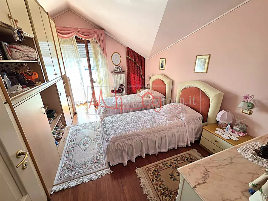 Immagine 16 di Appartamento in vendita  a Selvazzano Dentro