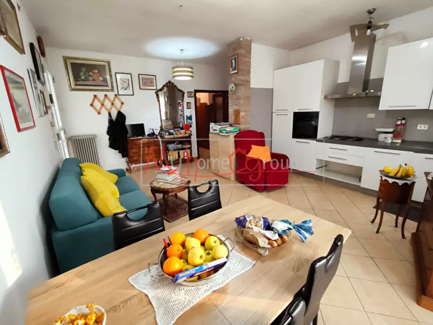 Immagine 2 di Casa bifamiliare in vendita  a Selvazzano Dentro