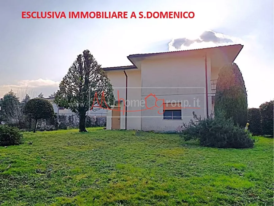 Immagine 1 di Villa in vendita  a Selvazzano Dentro