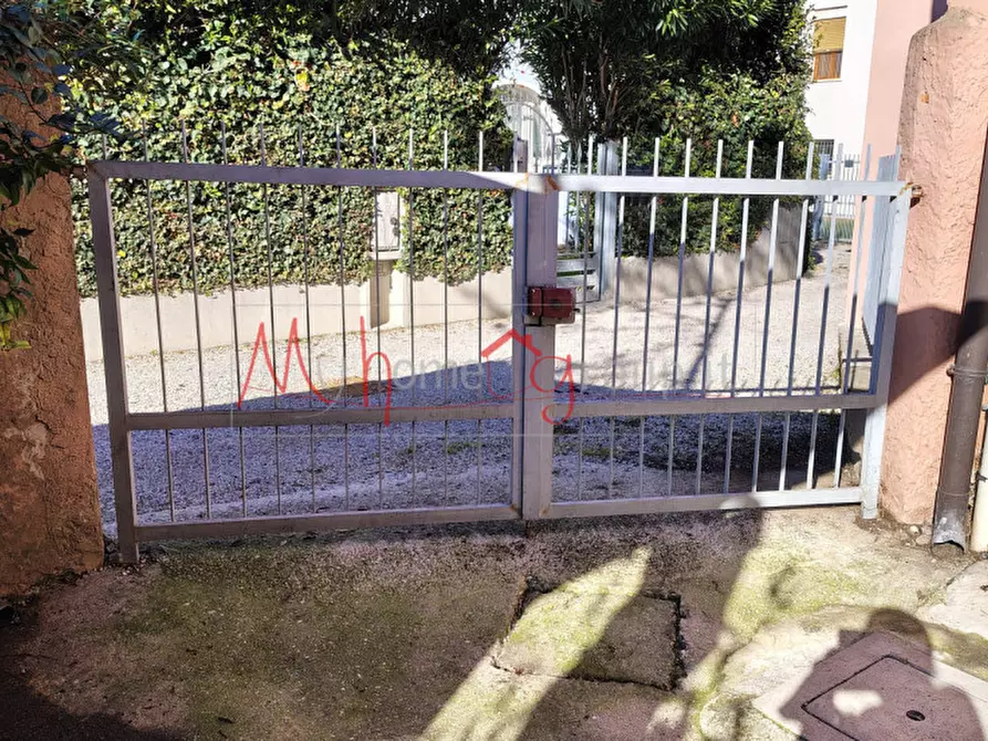 Immagine 14 di Casa bifamiliare in affitto  in Via Vecchia a Padova