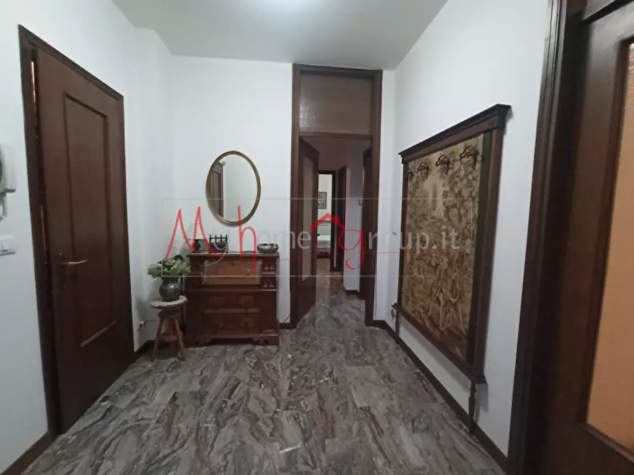 Immagine 5 di Appartamento in vendita  in via monegario a Padova