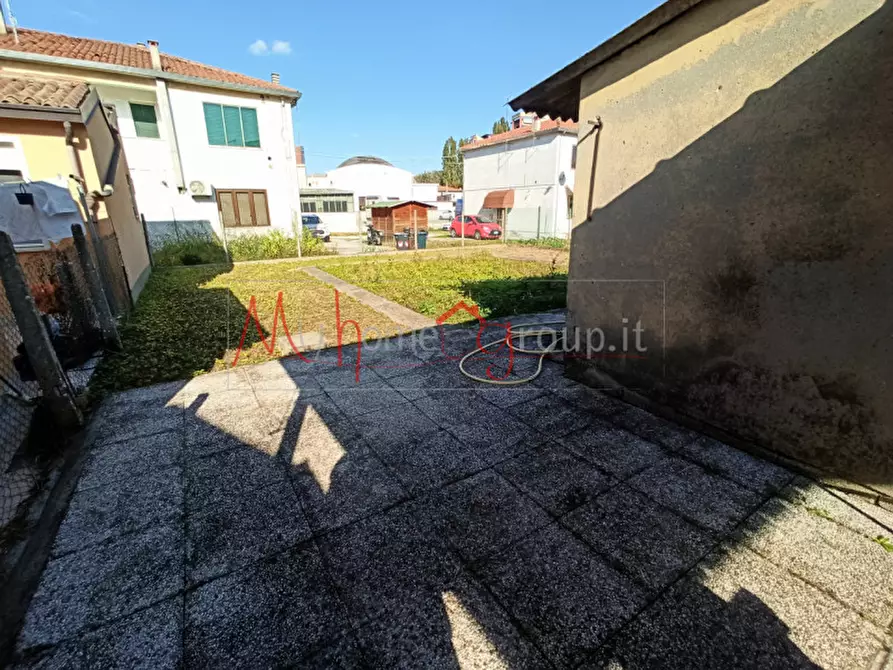 Immagine 8 di Casa bifamiliare in vendita  in via donizzetti a Ponte San Nicolò