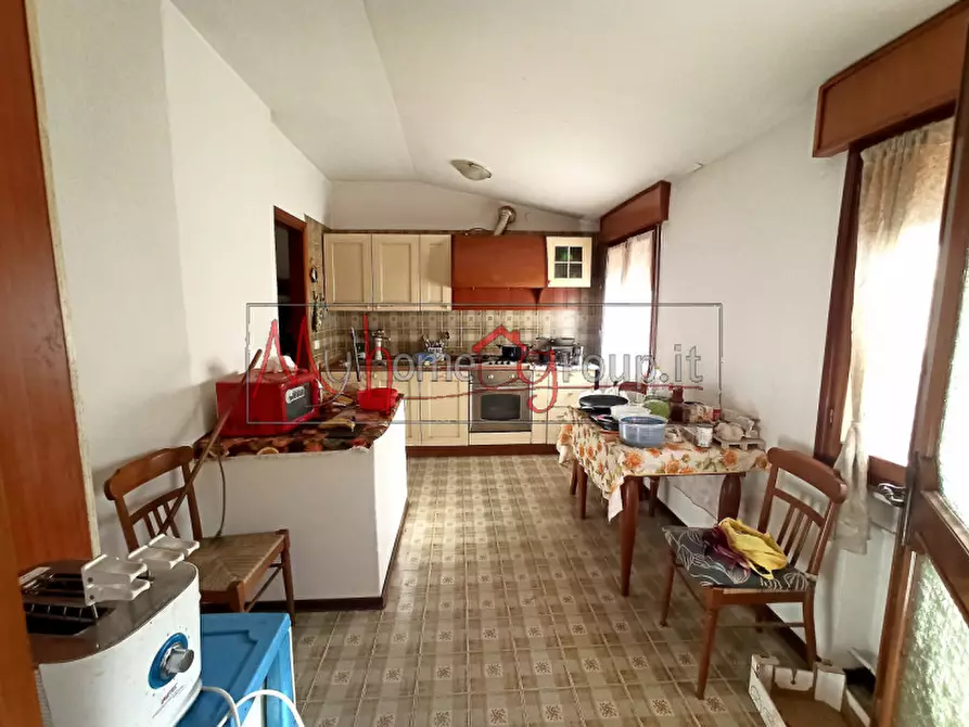 Immagine 3 di Appartamento in vendita  in Via Nievo a Ponte San Nicolò