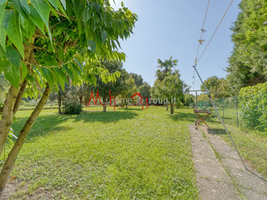 Immagine 6 di Casa trifamiliare in vendita  in Via Vettor Pisani a Padova