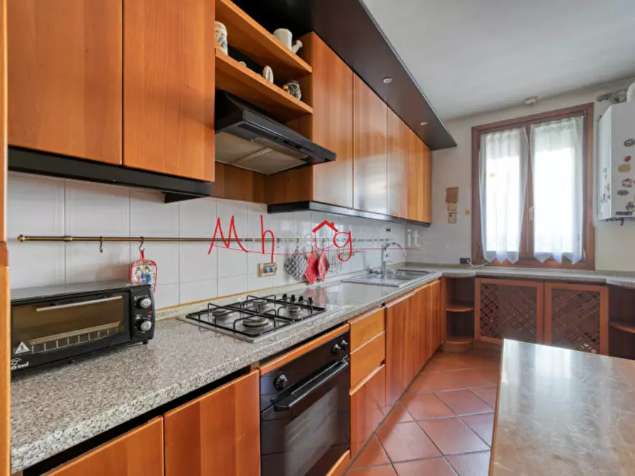 Immagine 13 di Casa trifamiliare in vendita  in Via Vettor Pisani a Padova