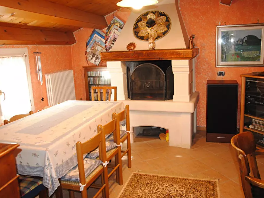 Immagine 7 di Rustico / casale in vendita  in Via Vittorio Veneto a Longare