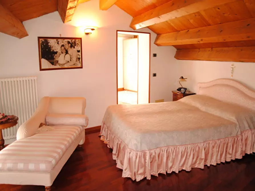 Immagine 18 di Rustico / casale in vendita  in Via Vittorio Veneto a Longare