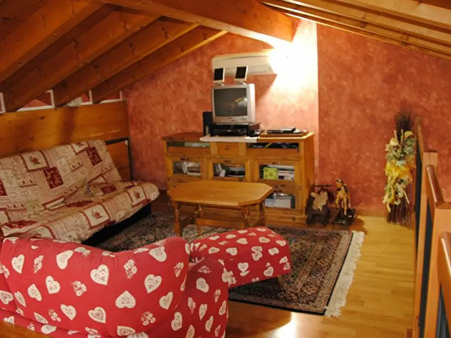 Immagine 2 di Appartamento in vendita  in via roma a Longare