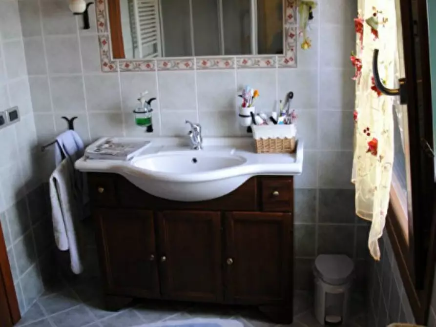 Immagine 6 di Appartamento in vendita  in via roma a Longare