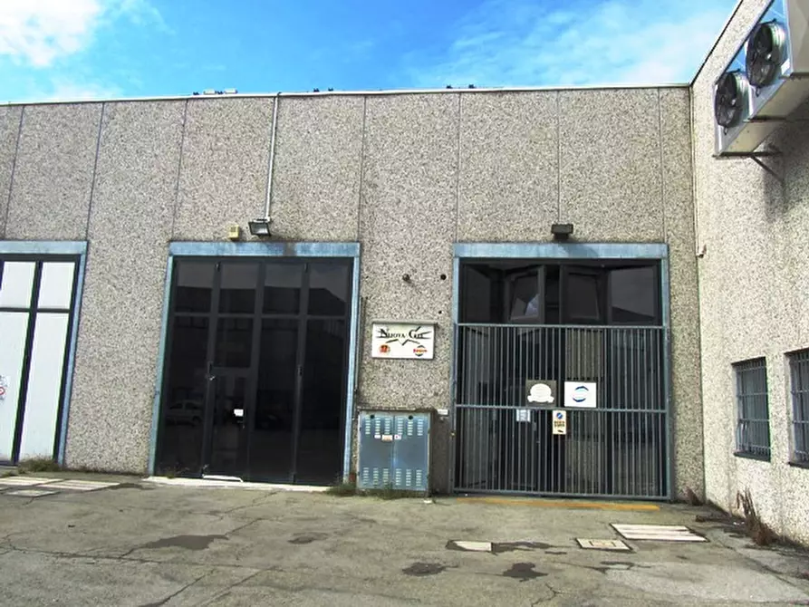 Immagine 4 di Laboratorio in vendita  in via degli orti a Argelato