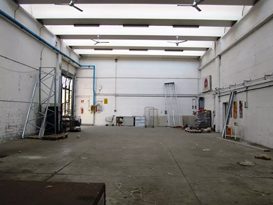 Immagine 11 di Laboratorio in vendita  in via degli orti a Argelato