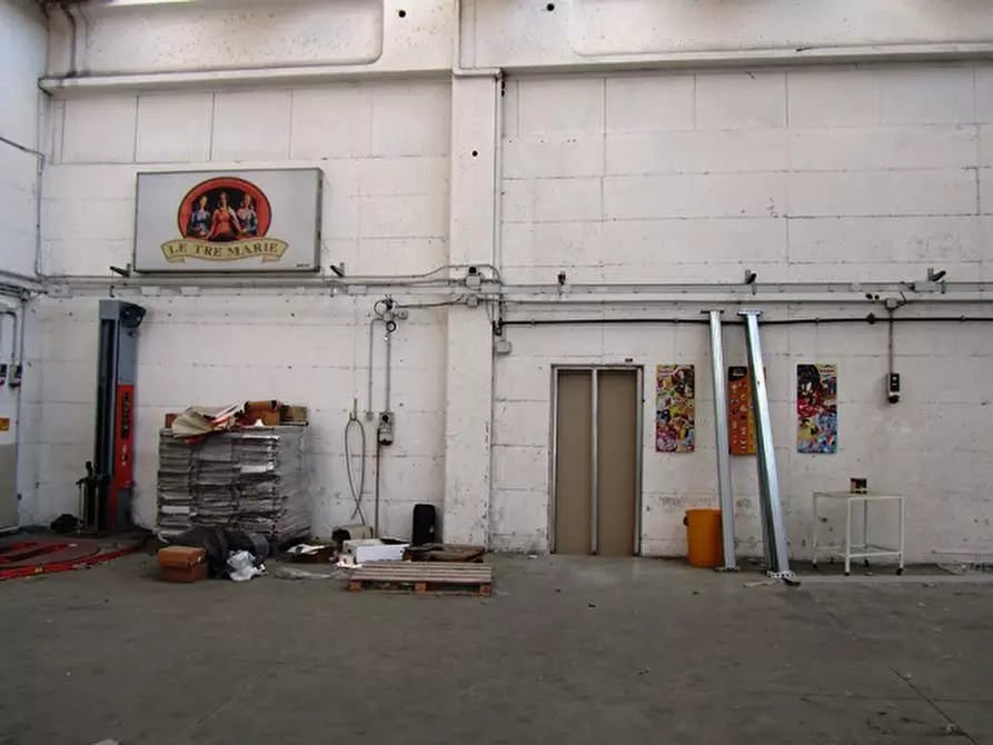 Immagine 14 di Laboratorio in vendita  in via degli orti a Argelato