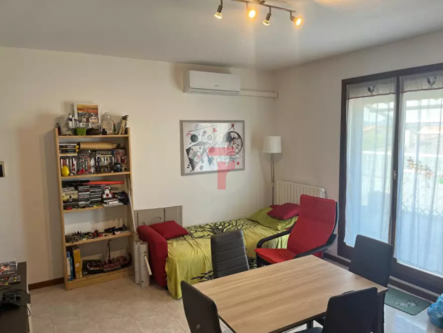 Immagine 4 di Appartamento in vendita  in Via Trento a Villafranca Padovana