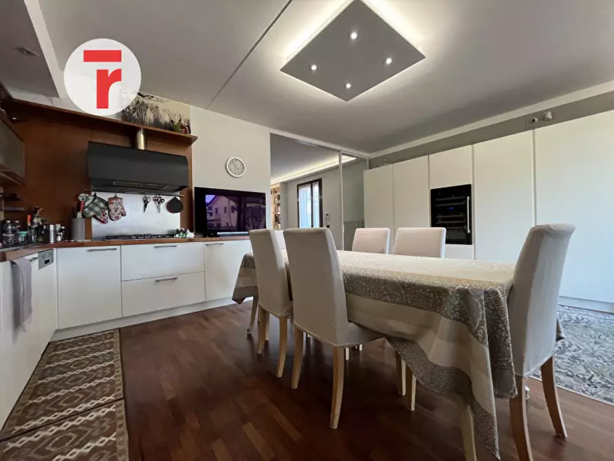 Immagine 3 di Casa trifamiliare in vendita  in Via Tonello a Limena