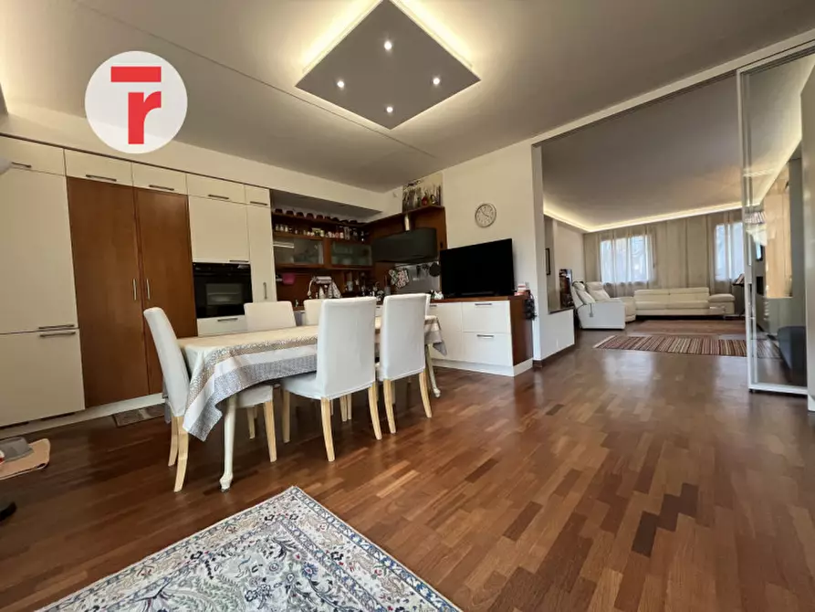 Immagine 4 di Casa trifamiliare in vendita  in Via Tonello a Limena