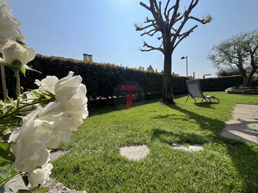 Immagine 2 di Appartamento in vendita  in Via Fabrizio De Andrè a Limena