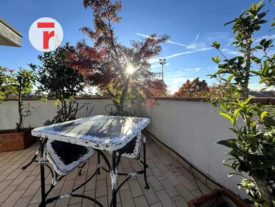 Immagine 11 di Attico in vendita  in Via Garolla a Limena