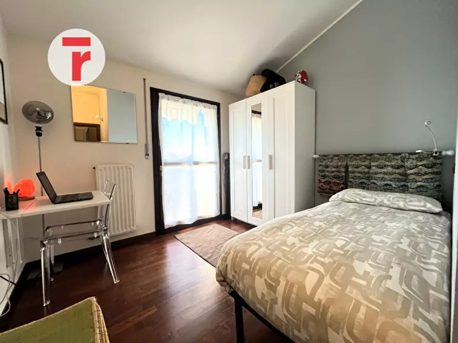 Immagine 25 di Attico in vendita  in Via Garolla a Limena