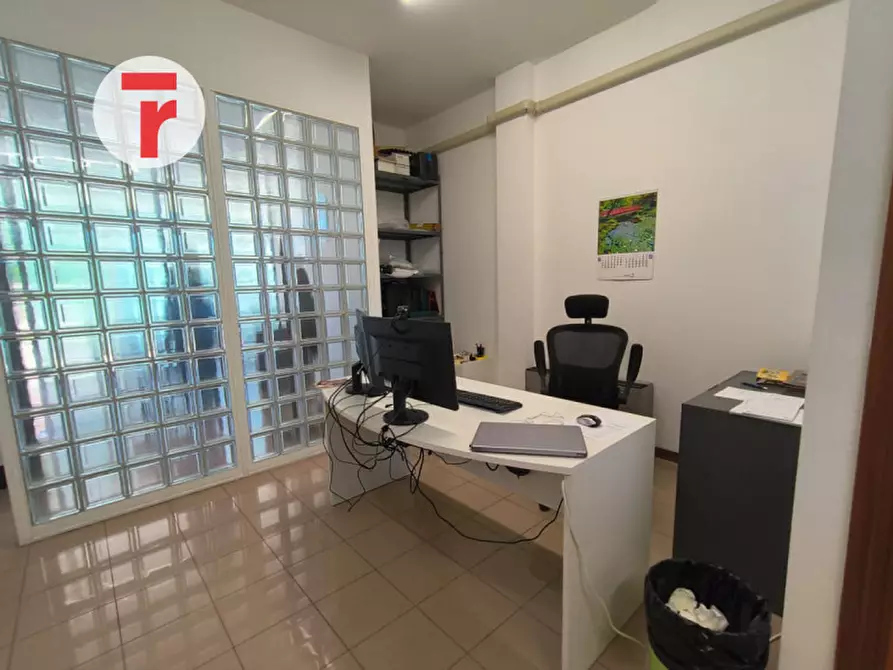 Immagine 4 di Negozio in affitto  in Via delle Industrie a Limena