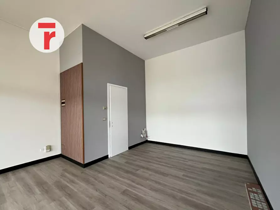 Immagine 6 di Negozio in affitto  in Via Beato Arnaldo da Limena a Limena