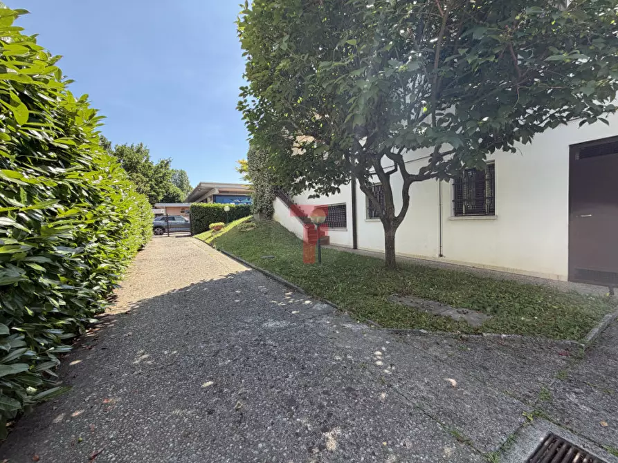 Immagine 25 di Casa bifamiliare in vendita  in Via Dante Alighieri a Limena