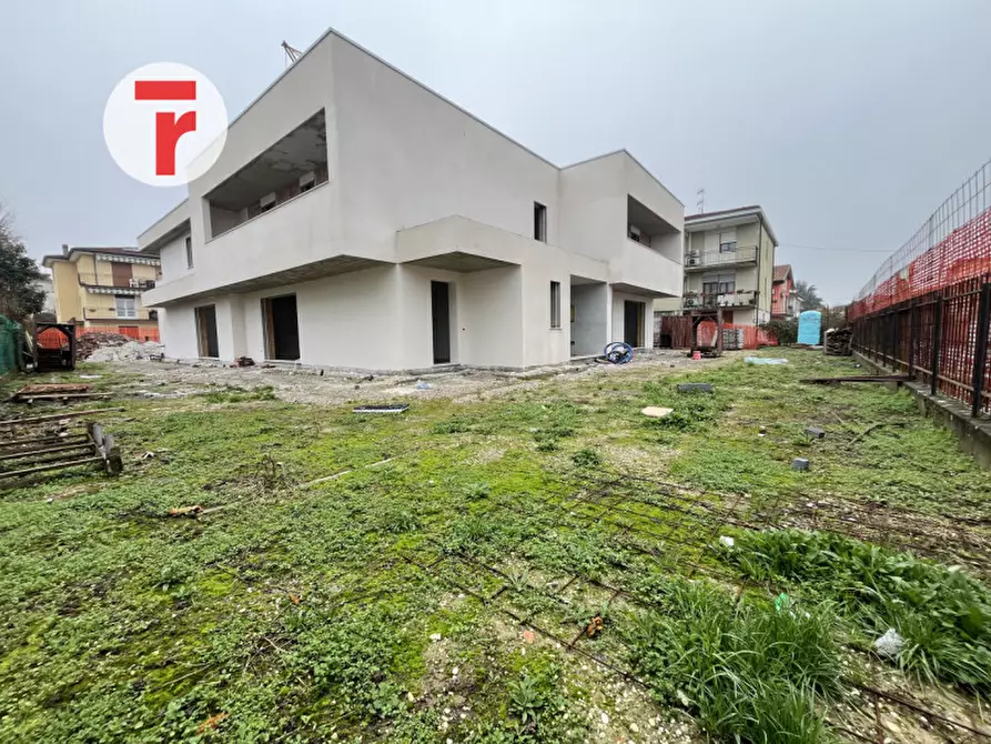 Immagine 13 di Casa bifamiliare in vendita  in Via Roma, 05 a Limena