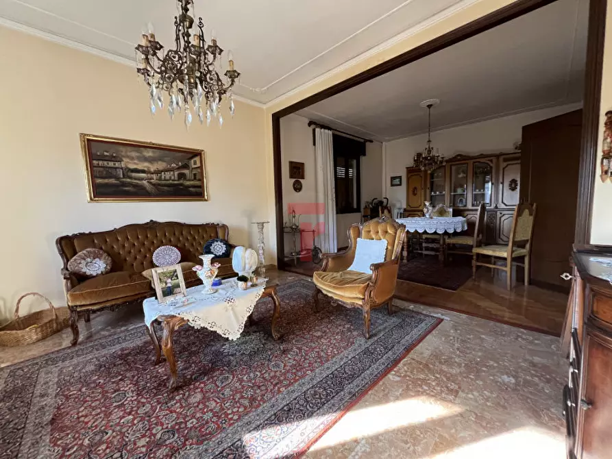 Immagine 3 di Casa bifamiliare in vendita  in Via Ungheria a Limena
